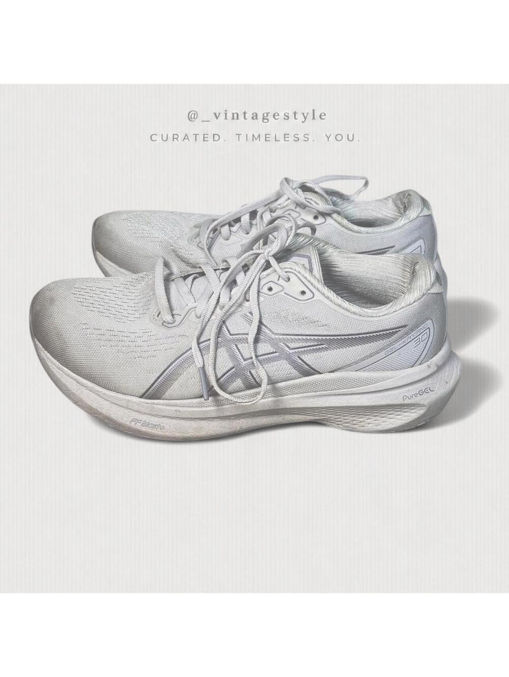 ASICS Women's White and Grey Trainer